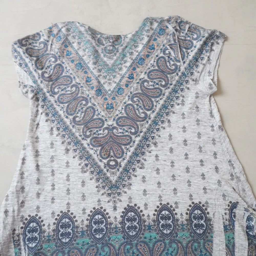 Altard State Womens Gray Paisley Print Sharkbite Hem Tunic Top Boho Blue Large - Picture 2 of 6